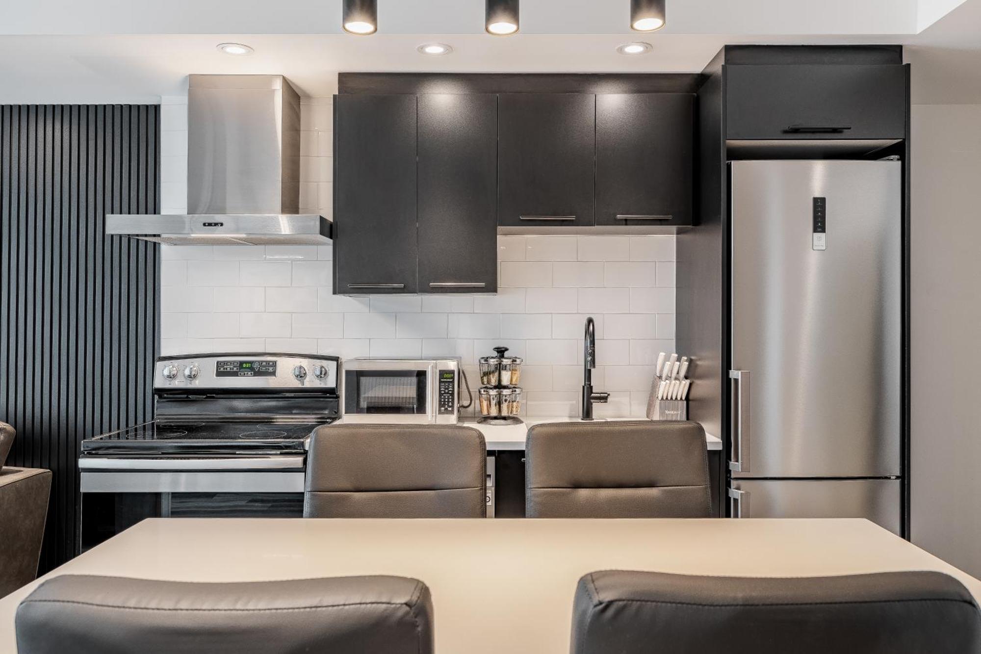 Westview Luxury Suites Ottawa Exterior foto